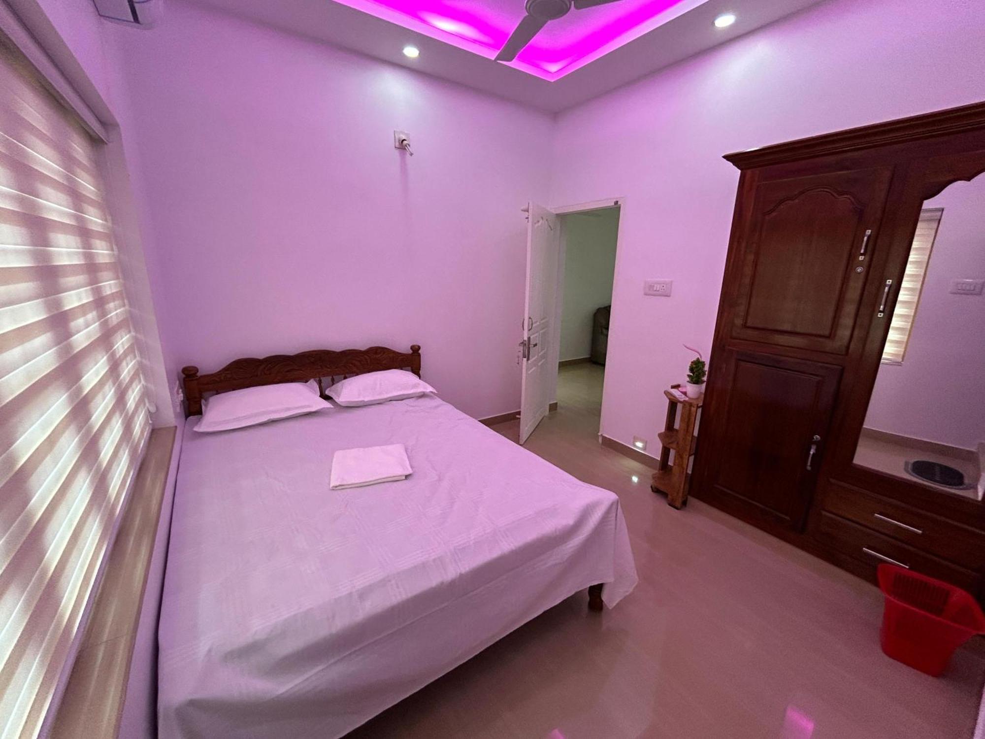 Puzhayoram Homestay Thrissur Exterior foto